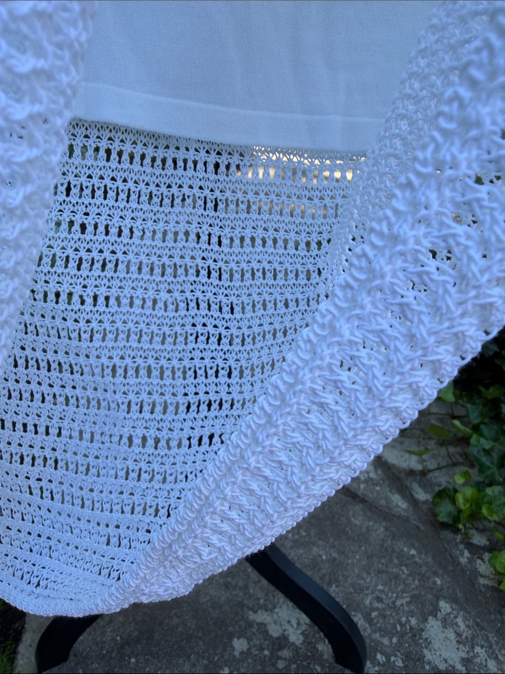 Vince White Open Knit Crochet Midi Skirt Size M Minimalist - Picture 5 of 7